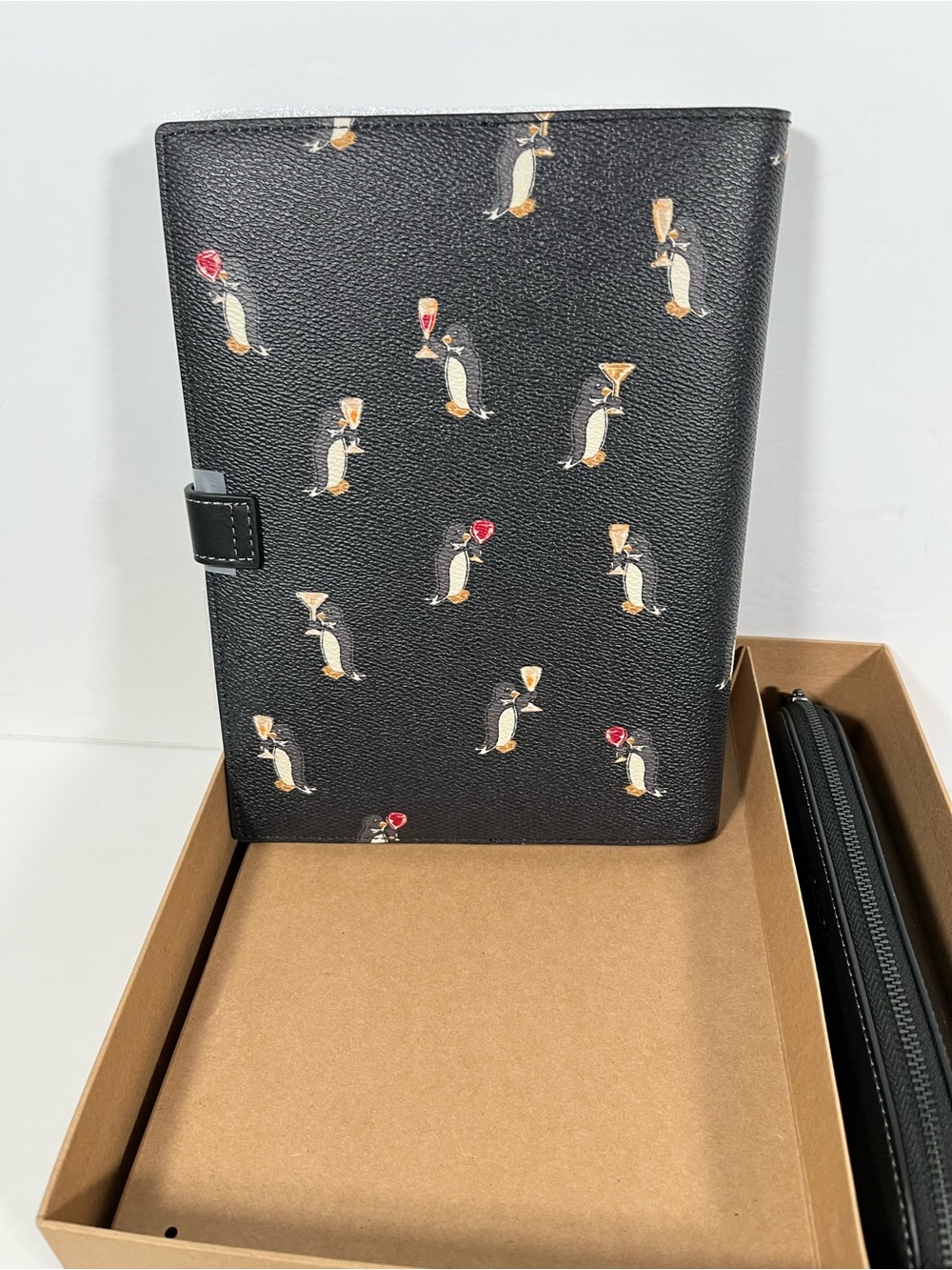 NIB Coach Boxed Notebook And Pencil Case Set - Picture 3 of 7
